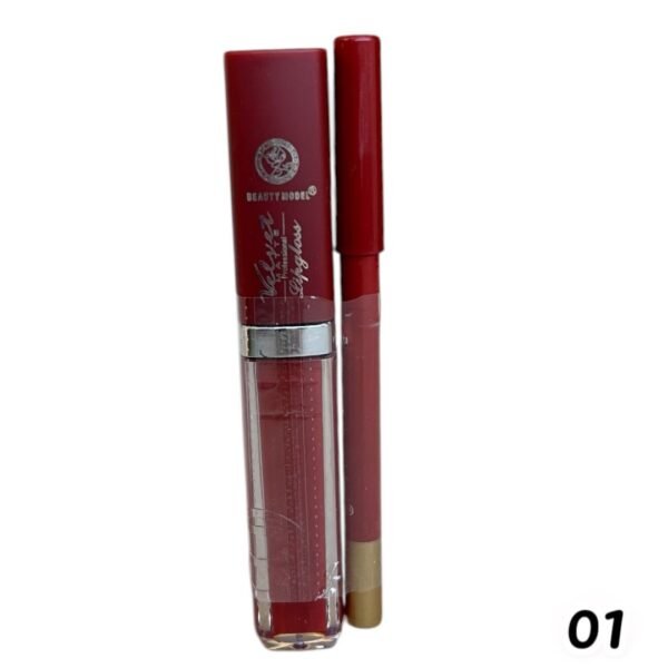 01 Lipgloss con Lápiz Delineador
