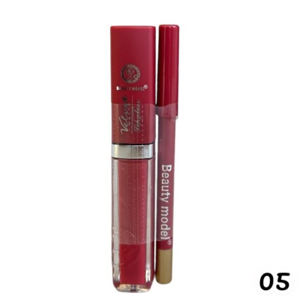 05 Lipgloss con Lápiz Delineador